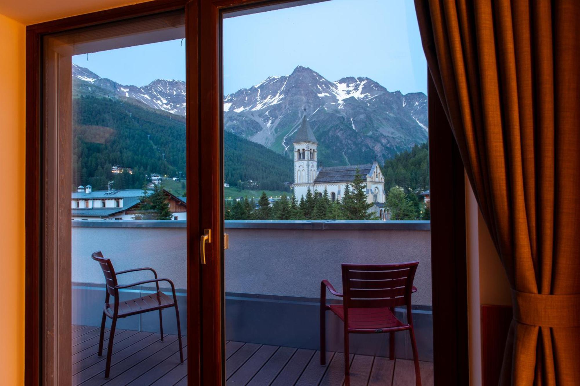 Bed & Breakfast Hotel Nives Sulden Rum bild