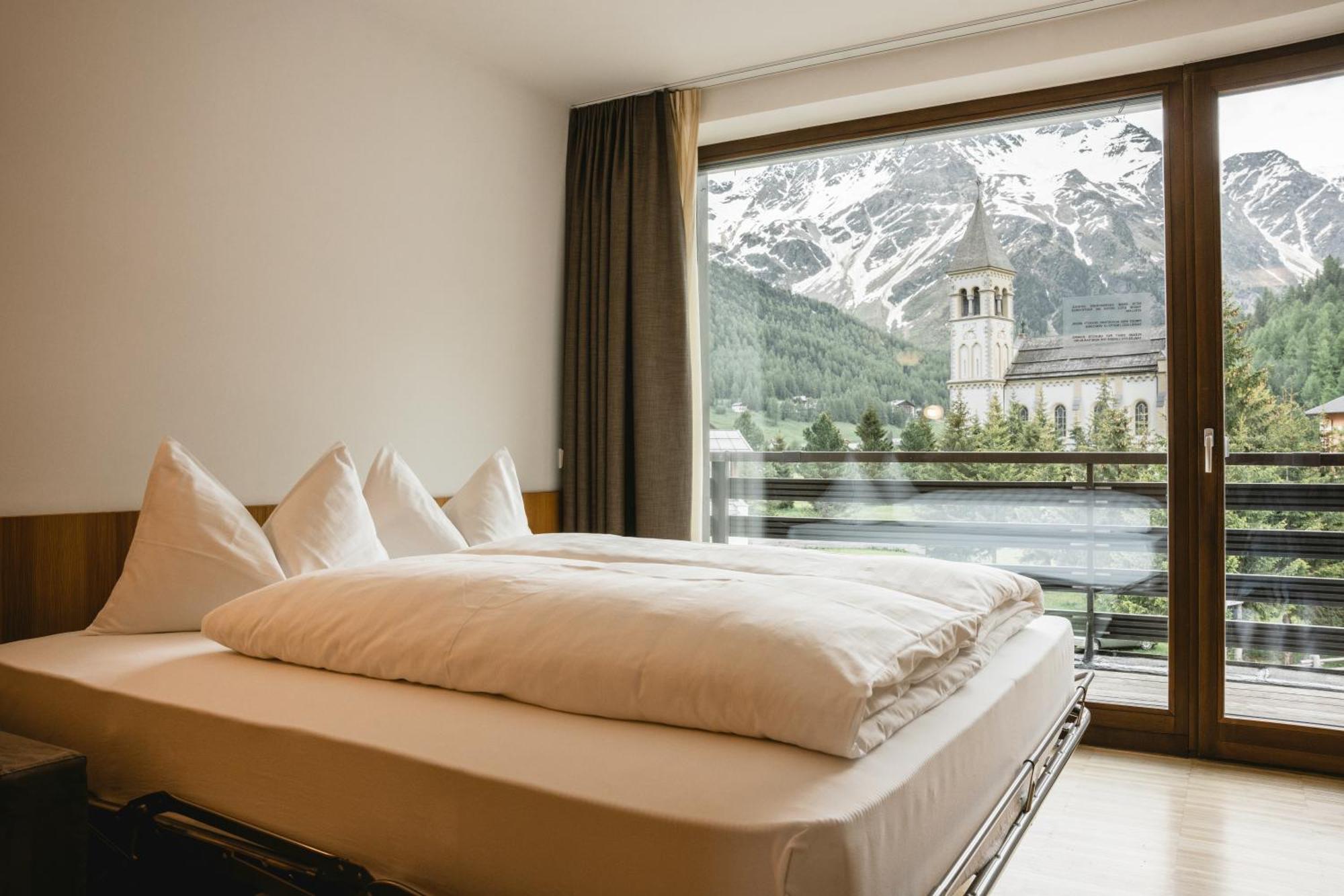 Bed & Breakfast Hotel Nives Sulden Rum bild