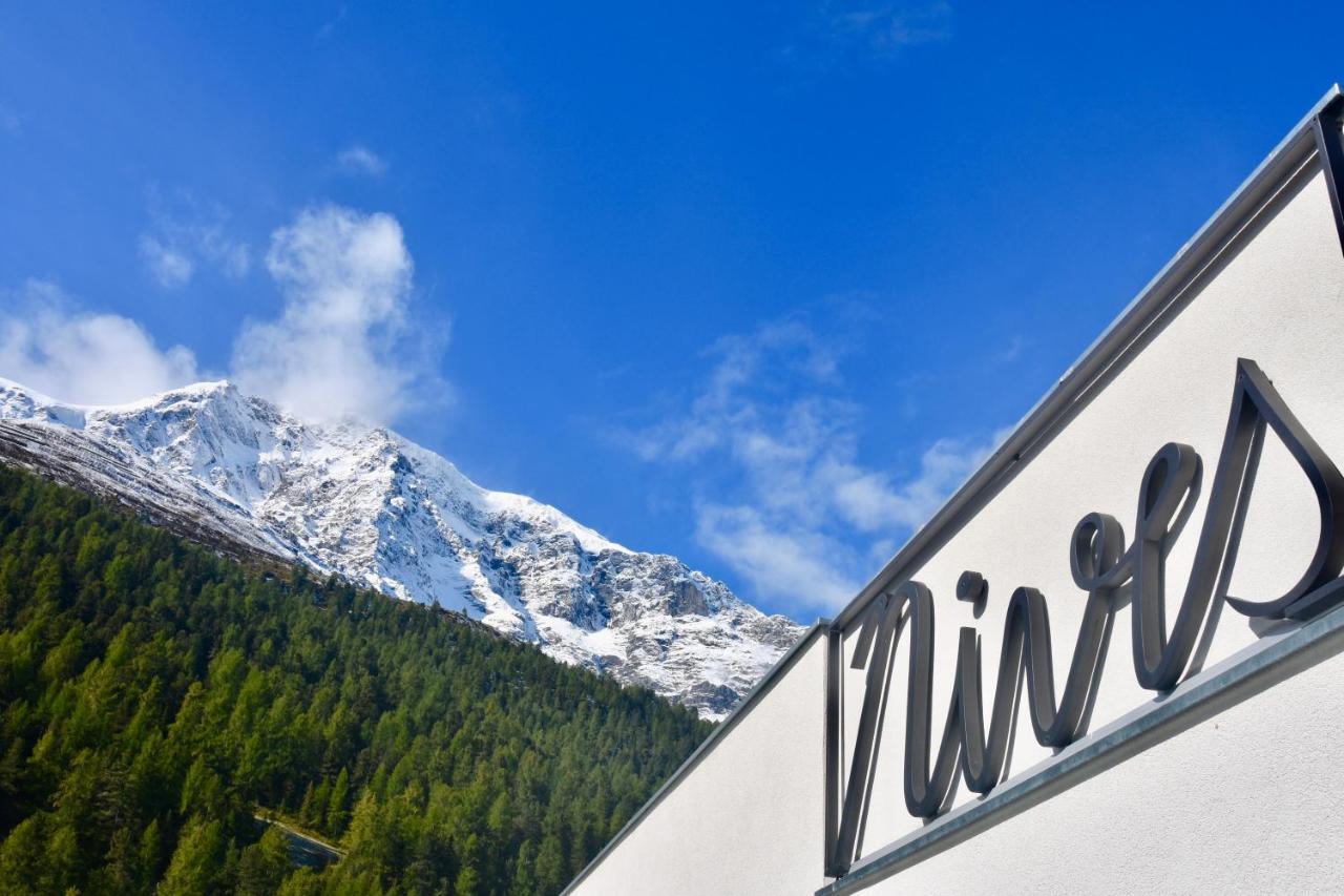 Bed & Breakfast Hotel Nives Sulden Exteriör bild