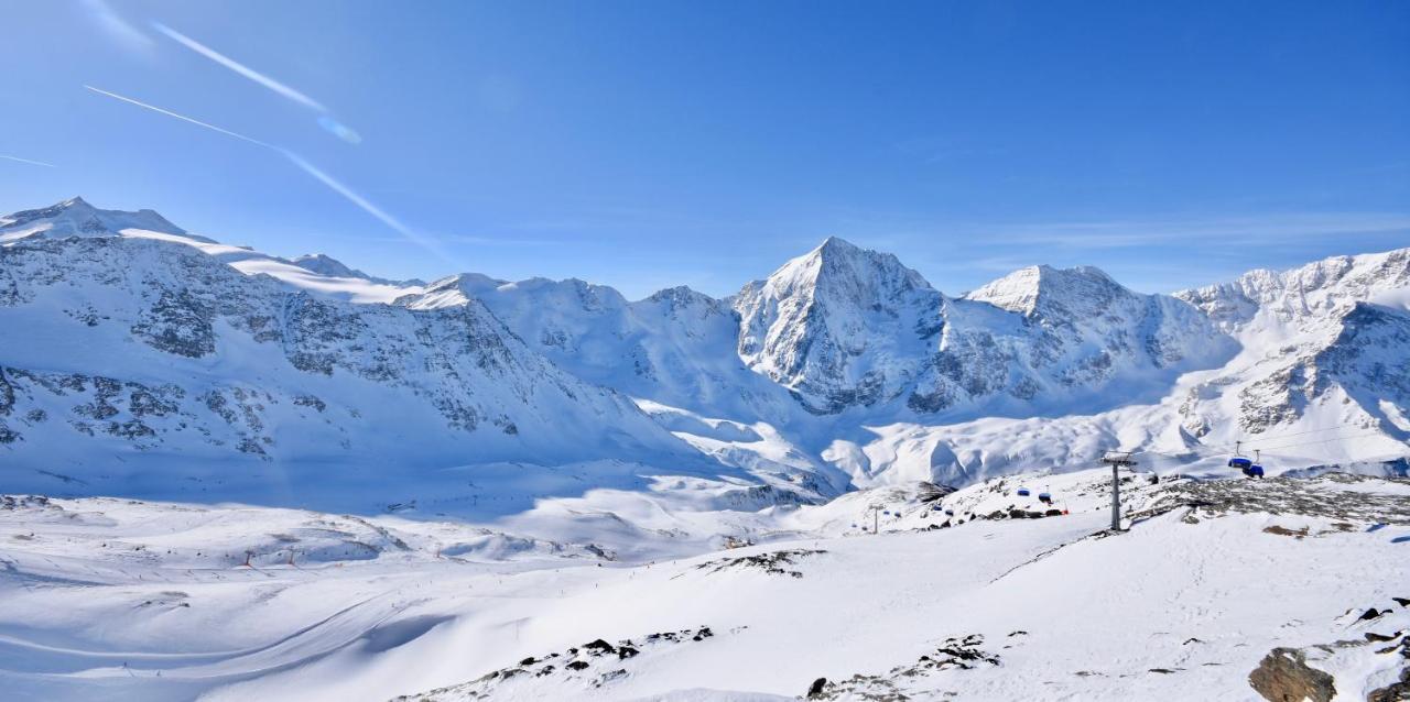 Bed & Breakfast Hotel Nives Sulden Exteriör bild