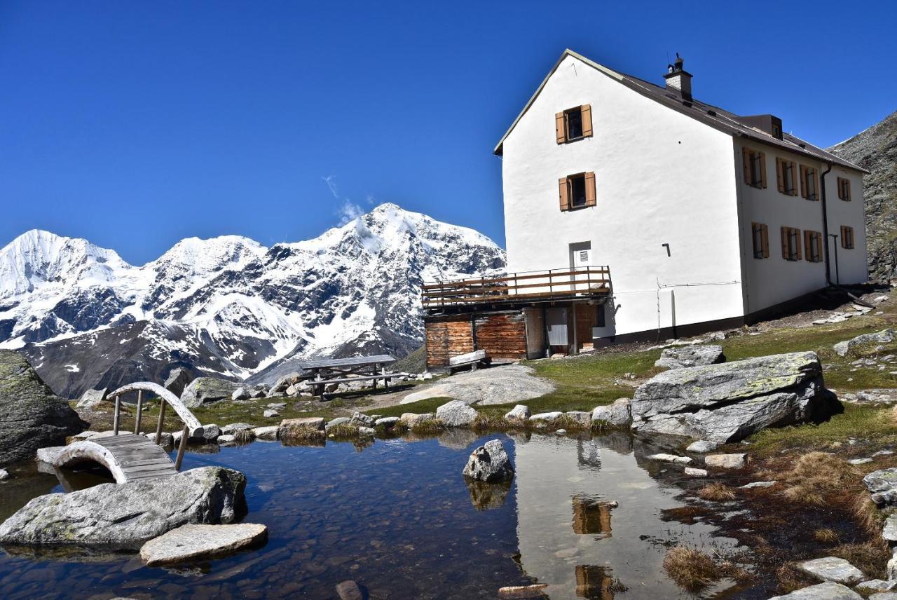 Bed & Breakfast Hotel Nives Sulden Exteriör bild
